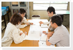 設計部門の様子